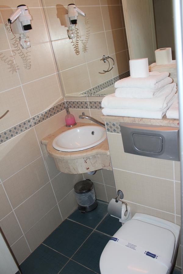 Bogazici Otel Ayvalik Exterior photo